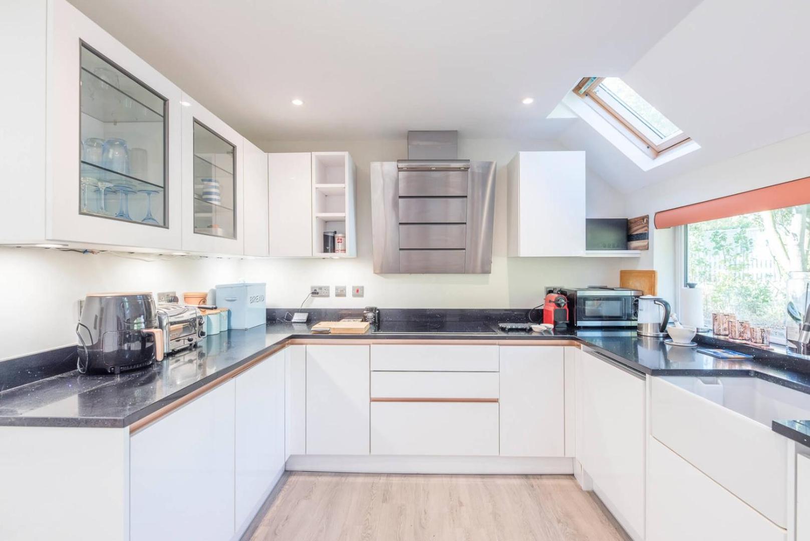 Saxon Cottage, Friston Экстерьер фото