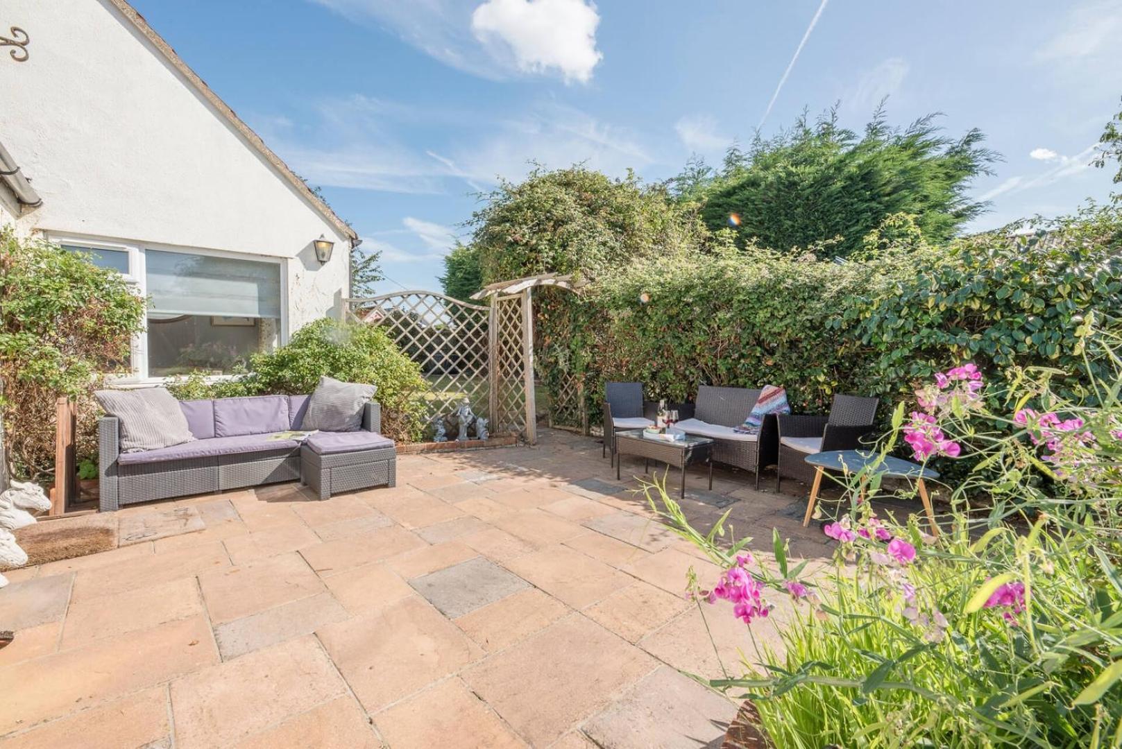Saxon Cottage, Friston Экстерьер фото
