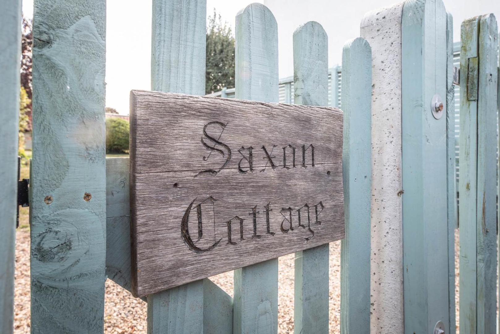 Saxon Cottage, Friston Экстерьер фото